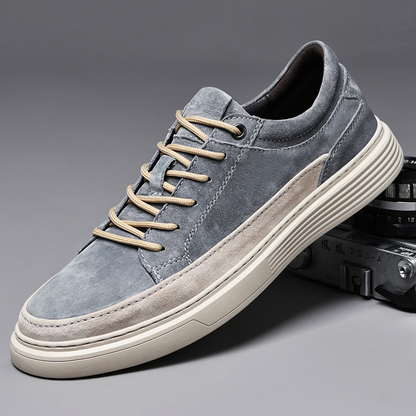Giovanni Genuine Leather Sneaker